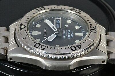 Seiko 5M63-0B40 SBCZ005 Grey Ghost Scuba 200m Diver Kinetic