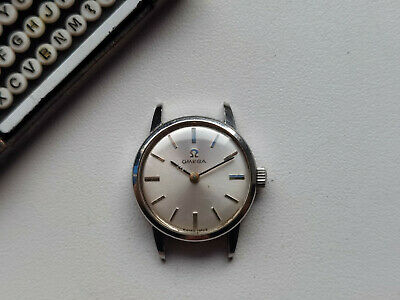 1965 YEAR Vintage OMEGA Cal. 620 Watch Movement 17 Jewel Ref