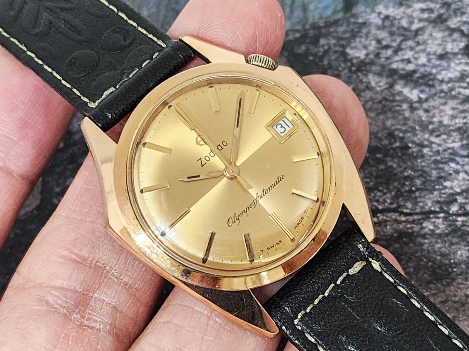 Rare VINTAGE zodiac olympos automatic vintage GENTS CASE GOLD