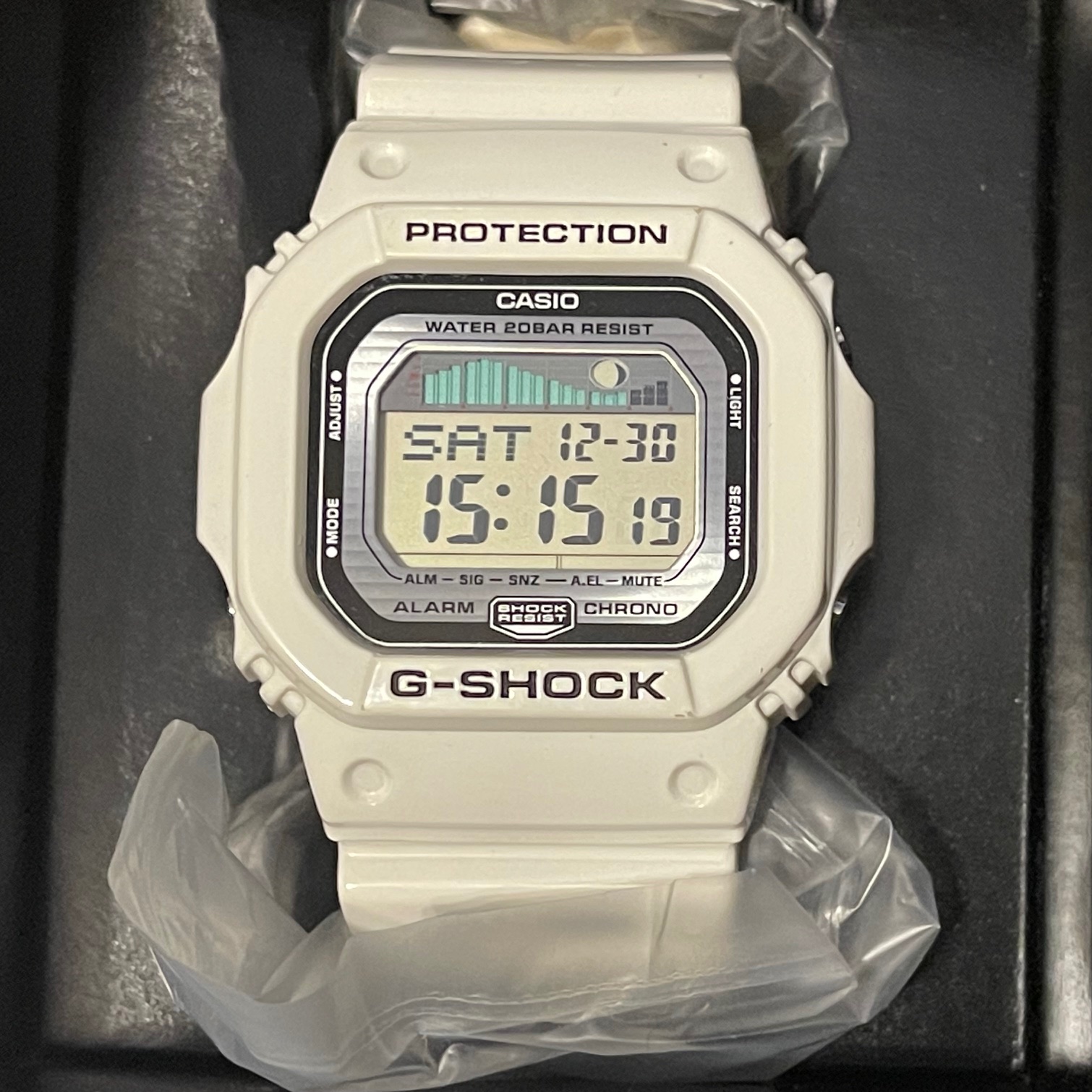 WTS] | & Square G-Lide Tide WatchCharts Casio w/Full G-Shock White Moon Graph Watch 5600 GLX-5600-7 Kit Digital