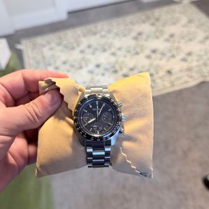 Seiko '7T92-0LV0' Chronograph Men's Watch | WatchCharts Marketplace