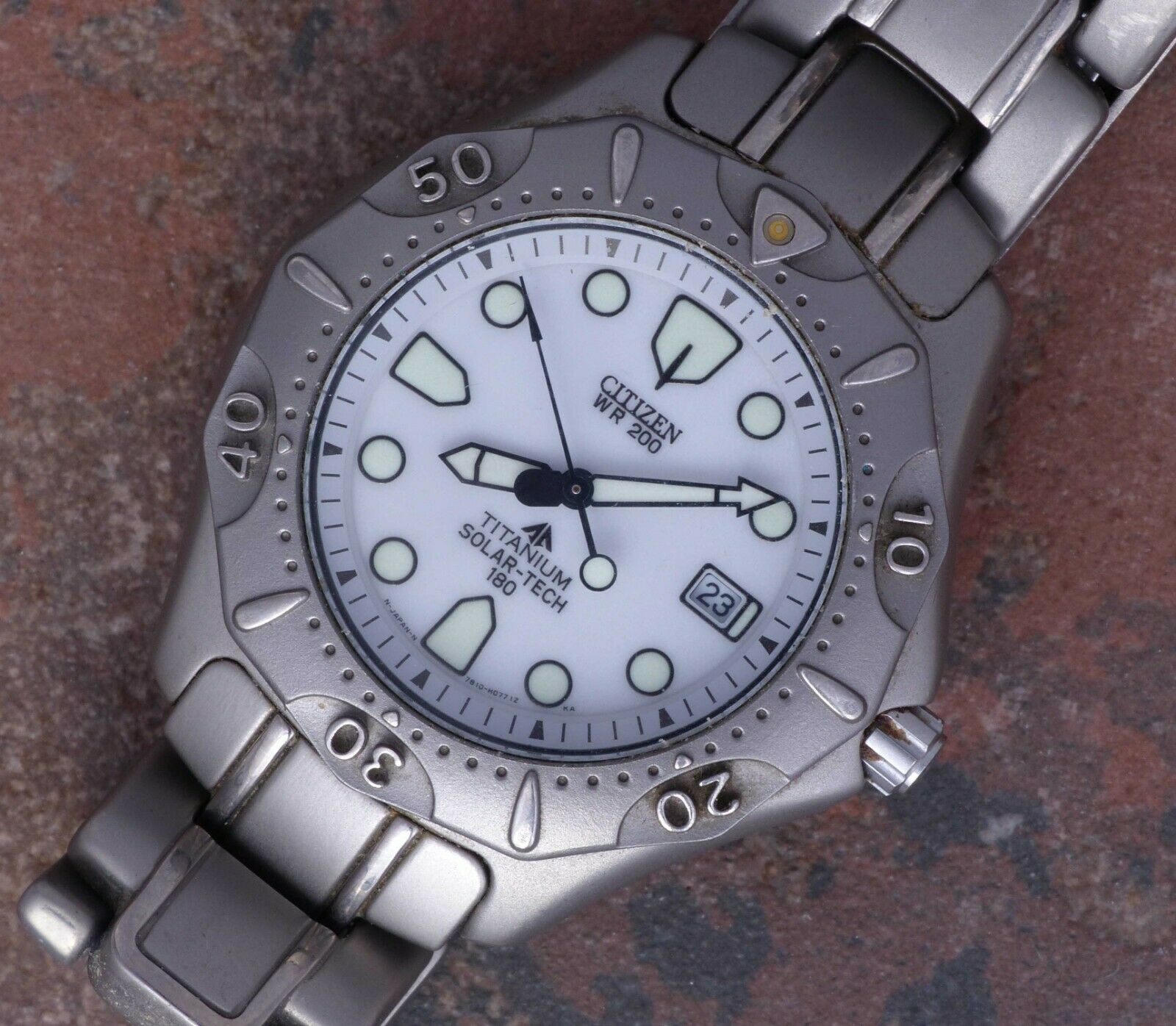 Citizen Eco-Drive 2000s Vintage 7875-H04937 Ta Titanium Solar-Tech