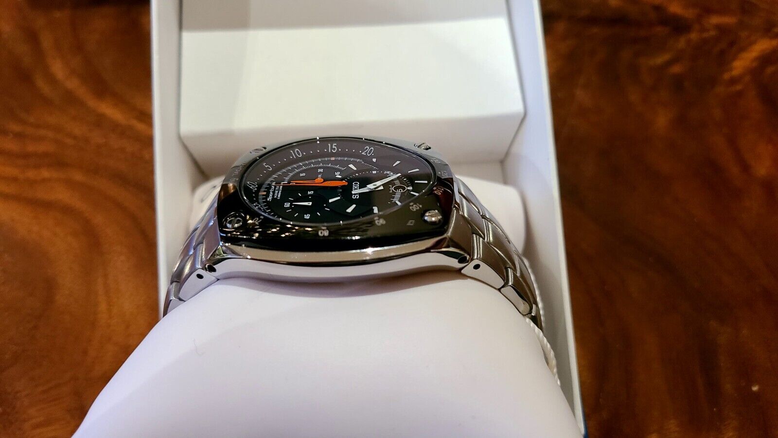 Seiko SNL015 Sportura Kinetic Chronograph Mens 7L22-0AD0, Complete