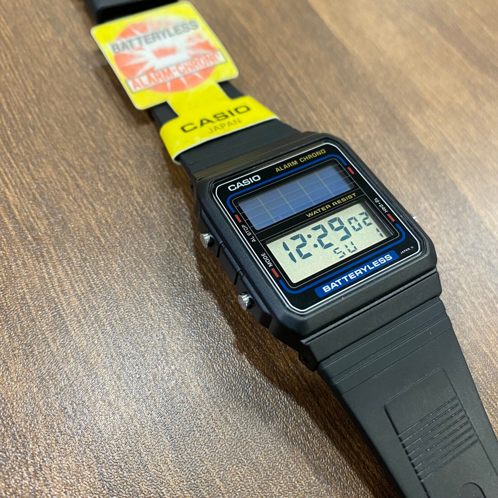 Casio FB-90W-1 Rare Vintage Batteryless Solar Lcd Digital Watch