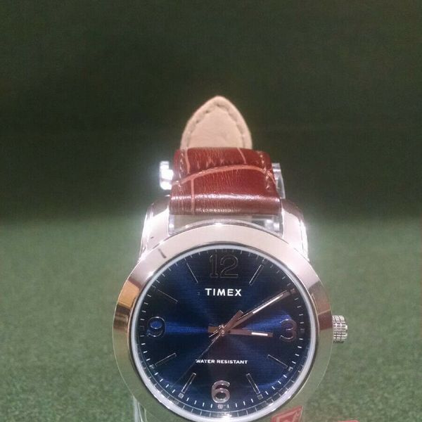 Timex Tw2r86800 Mens Basics Brown Leather Watch 39mm 30 Meter Wr
