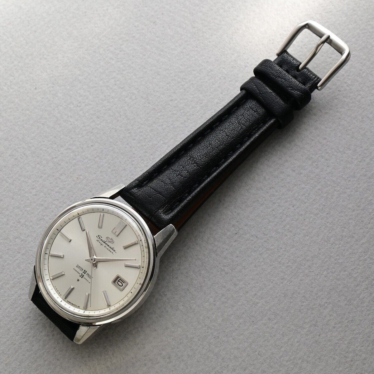 Seiko Seikomatic Self Dater 39 Jewels J13085 Vintage Watch