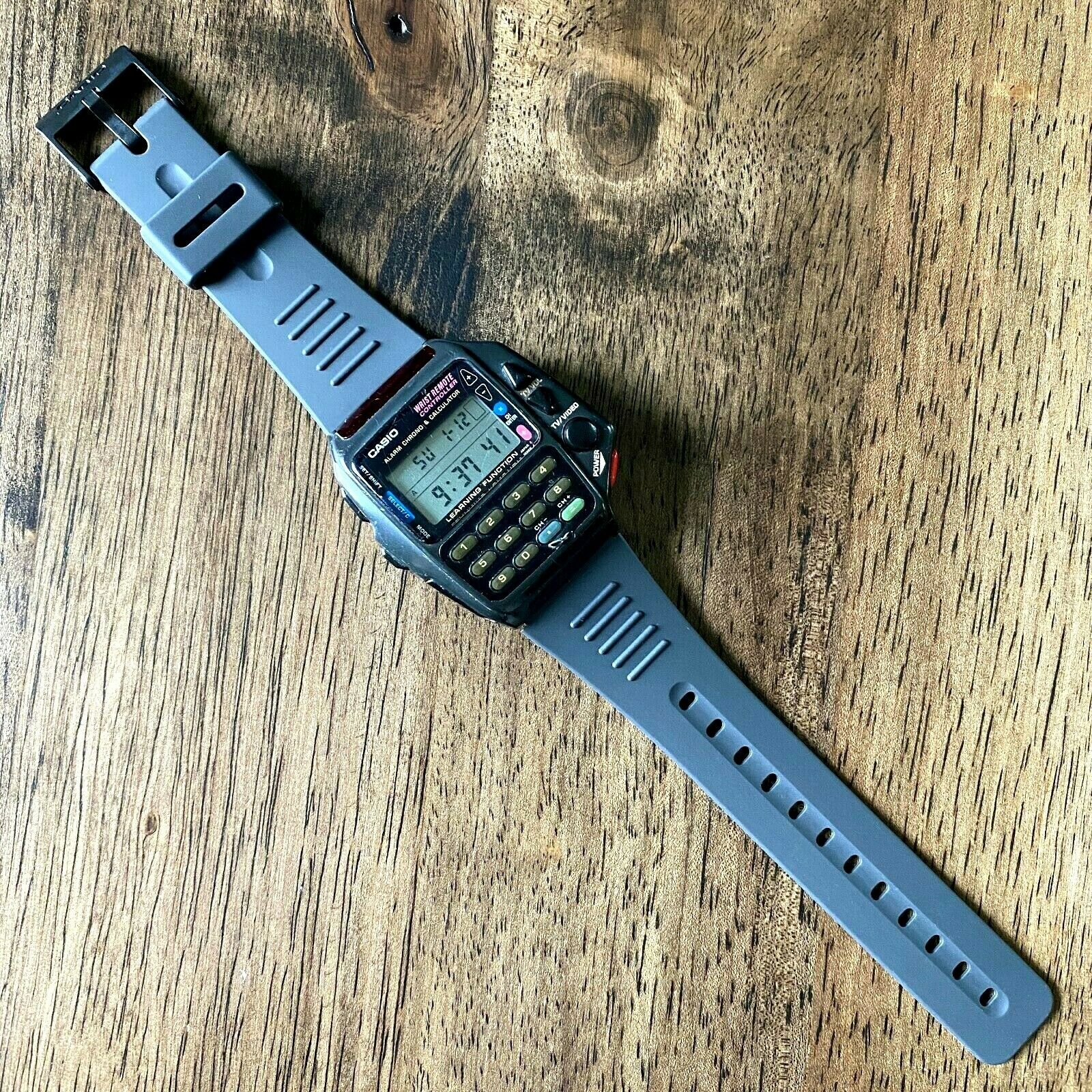 RARE Vintage 1994 Casio CMD-40B Remote Controller Calculator Watch 
