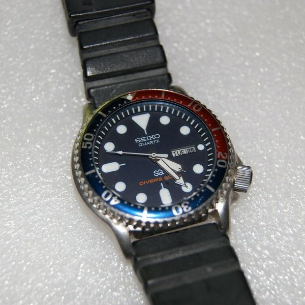 Vintage Seiko divers quartz 200 meters 5H26 7A19 | WatchCharts Marketplace