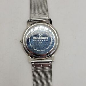 Bang & Olufsen B&O Skagen Silver Stainless Steel 4LSS Mens/Unisex Nice Rare Bang & Olufsen B&O Skagen Silver Stainless Steel  main image 3
