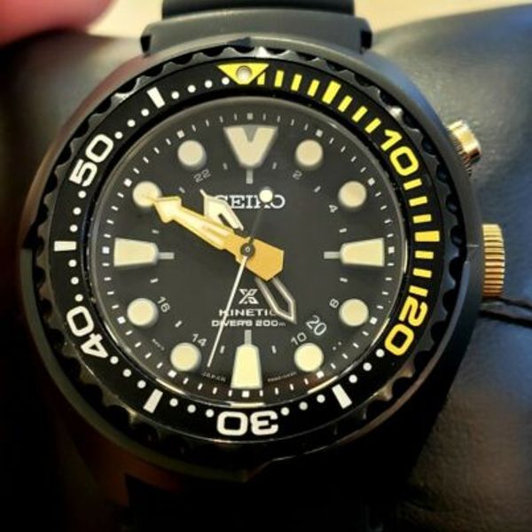 Seiko 5M85-OABO Special Edition Kinetic GMT Diver Watch Seiko 5M85-OABO Special Edition Kinetic GMT Diver Watch