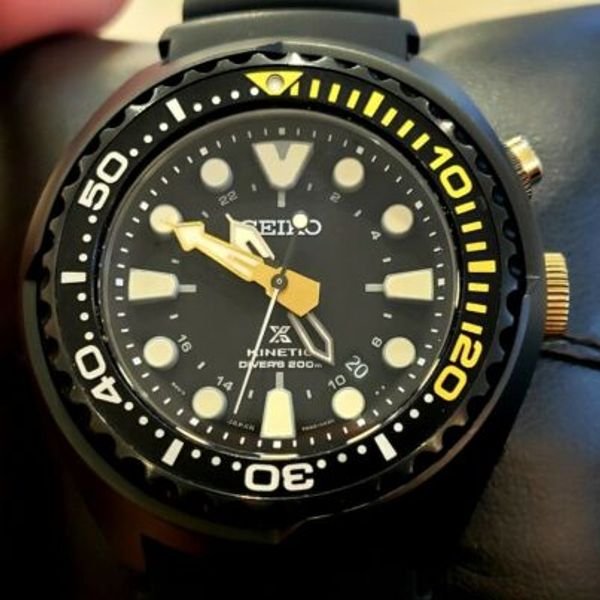 Seiko 5M85-OABO Special Edition Kinetic GMT Diver Watch | WatchCharts