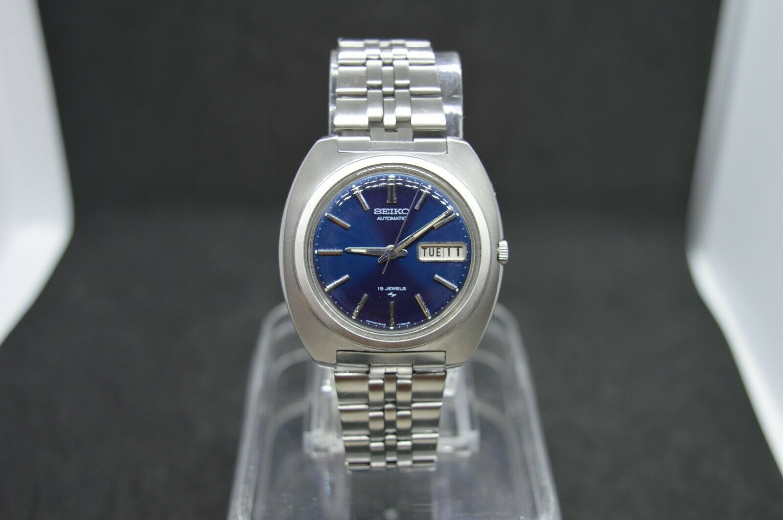 Omhyggelig læsning Sømil Minister Very Rare Vintage Seiko 7006 7090 Automatic Day Date Bracelet Watch March  1974 | WatchCharts