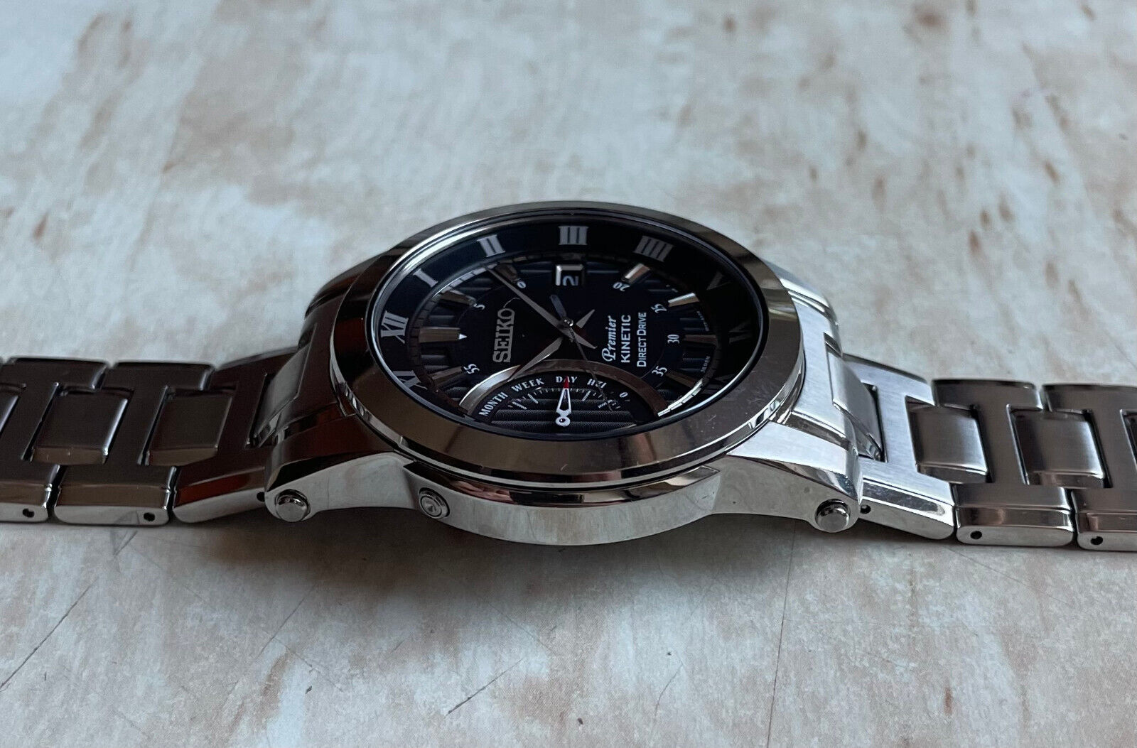 Seiko Premier Kinetic Direct Drive 5D22-0AD0 NOT-WORKING WATCH For