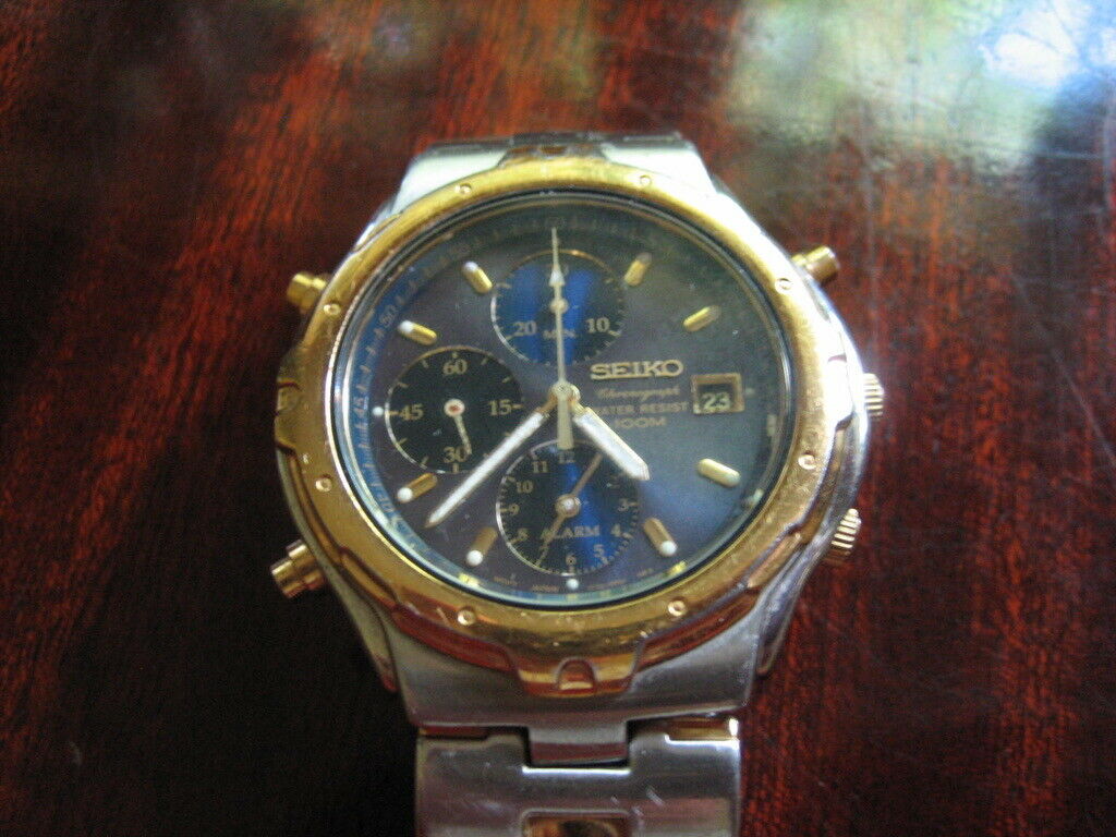 Seiko 7T32 6M79 Duo Tone Gold Stainless Steel Chronograph Mans