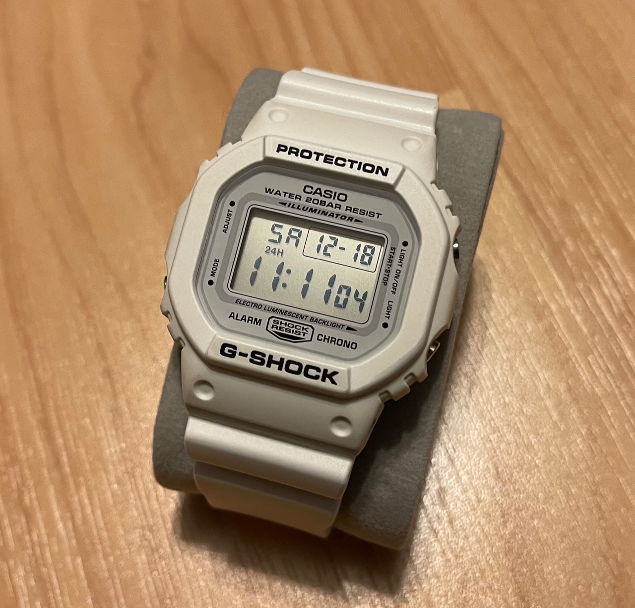 WTS] Casio G-Shock DW-5600MW-7 Special Color Models Square White