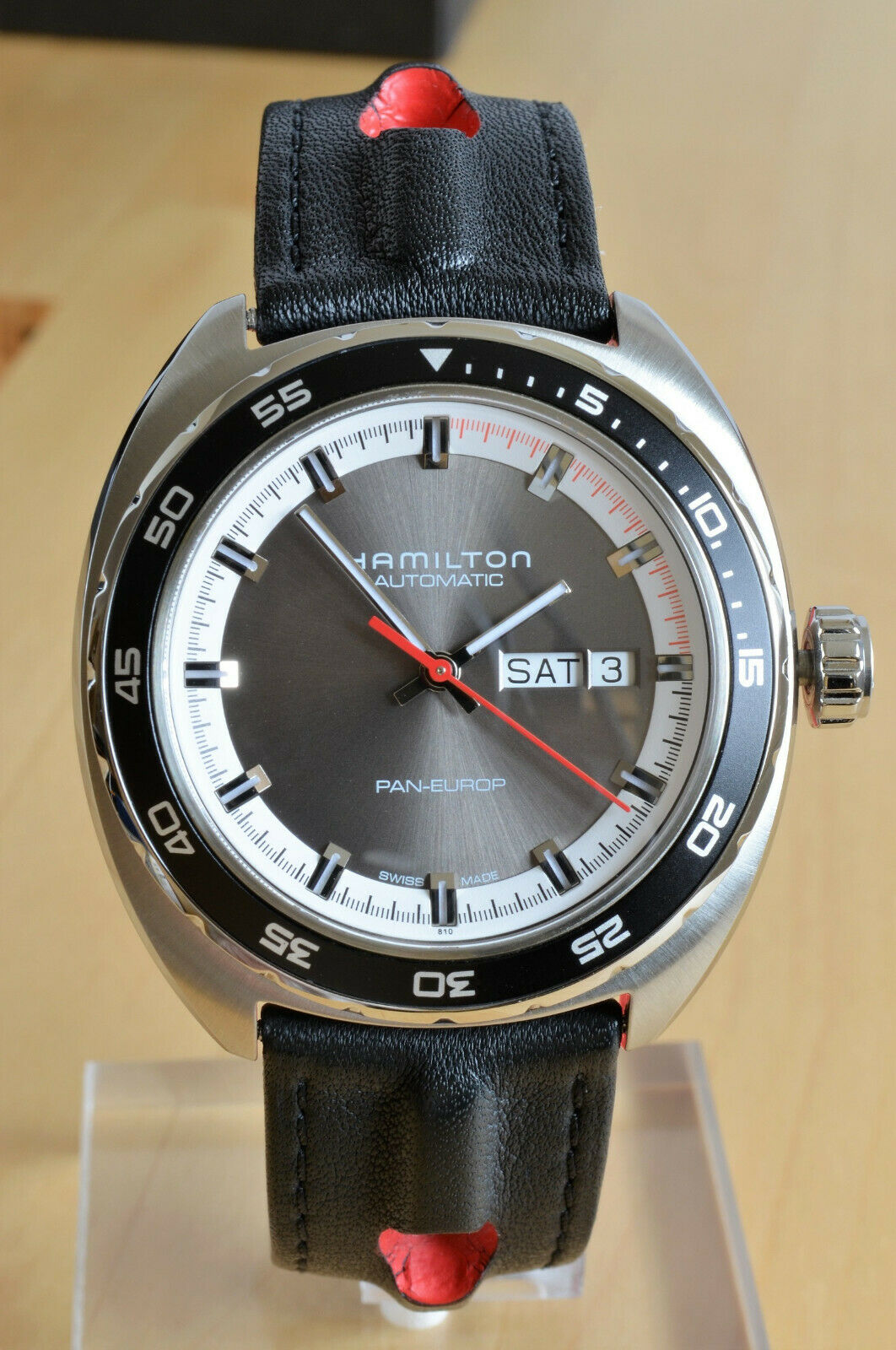 hamilton pan europ grey