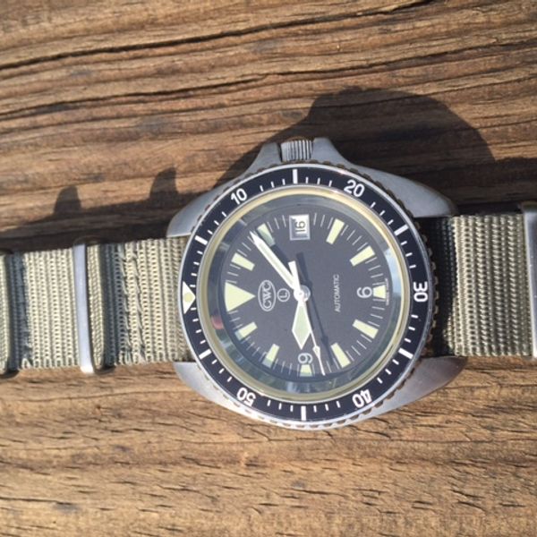 FS; CWC RN Diver Auto with Date | WatchCharts Marketplace