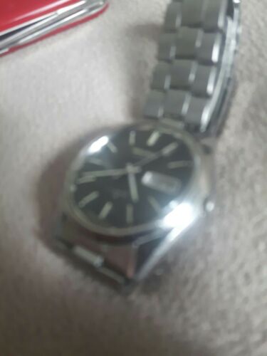 Vintage Mens Seiko Watch Automatic Day Date 17 Jewel Wristwatch