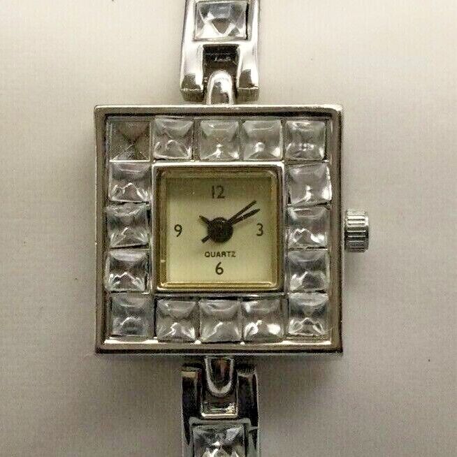 VINTAGE YVES ROCHER Quartz Montre Avec Approprié Bracelet - Couleur Argent EUR 35,29 - FR
