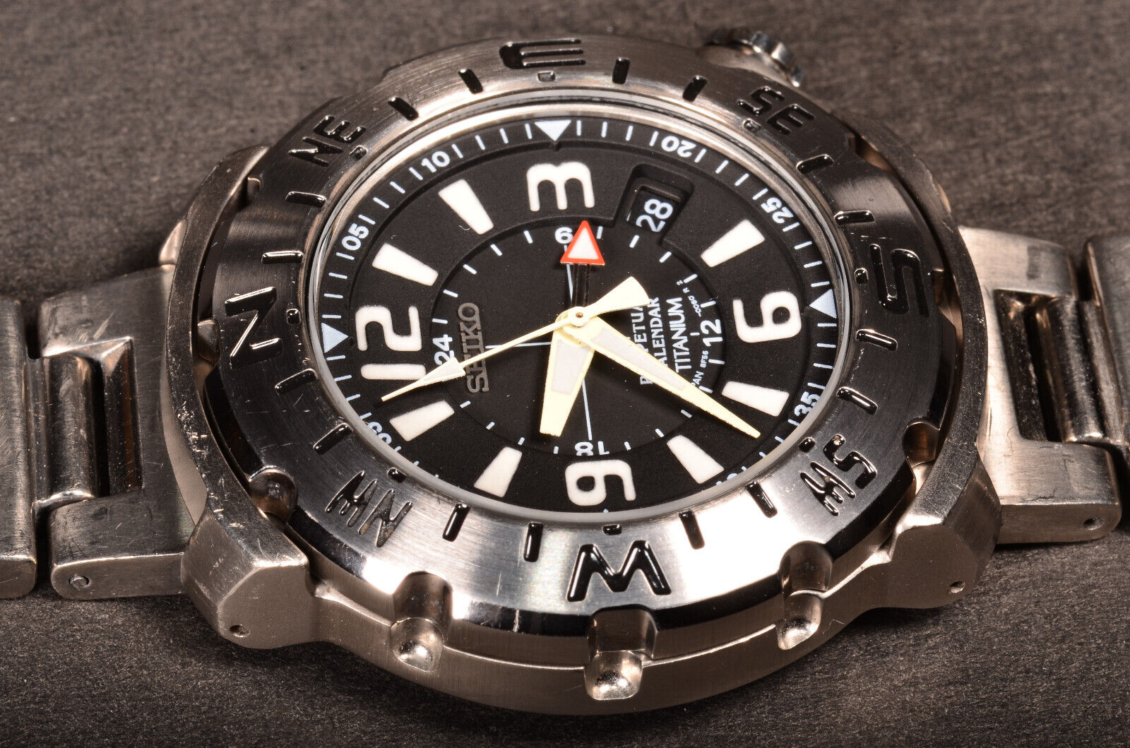 Seiko 8F56-0070 Landtrek SBCJ009 GMT Perpetual Prospex Titanium 