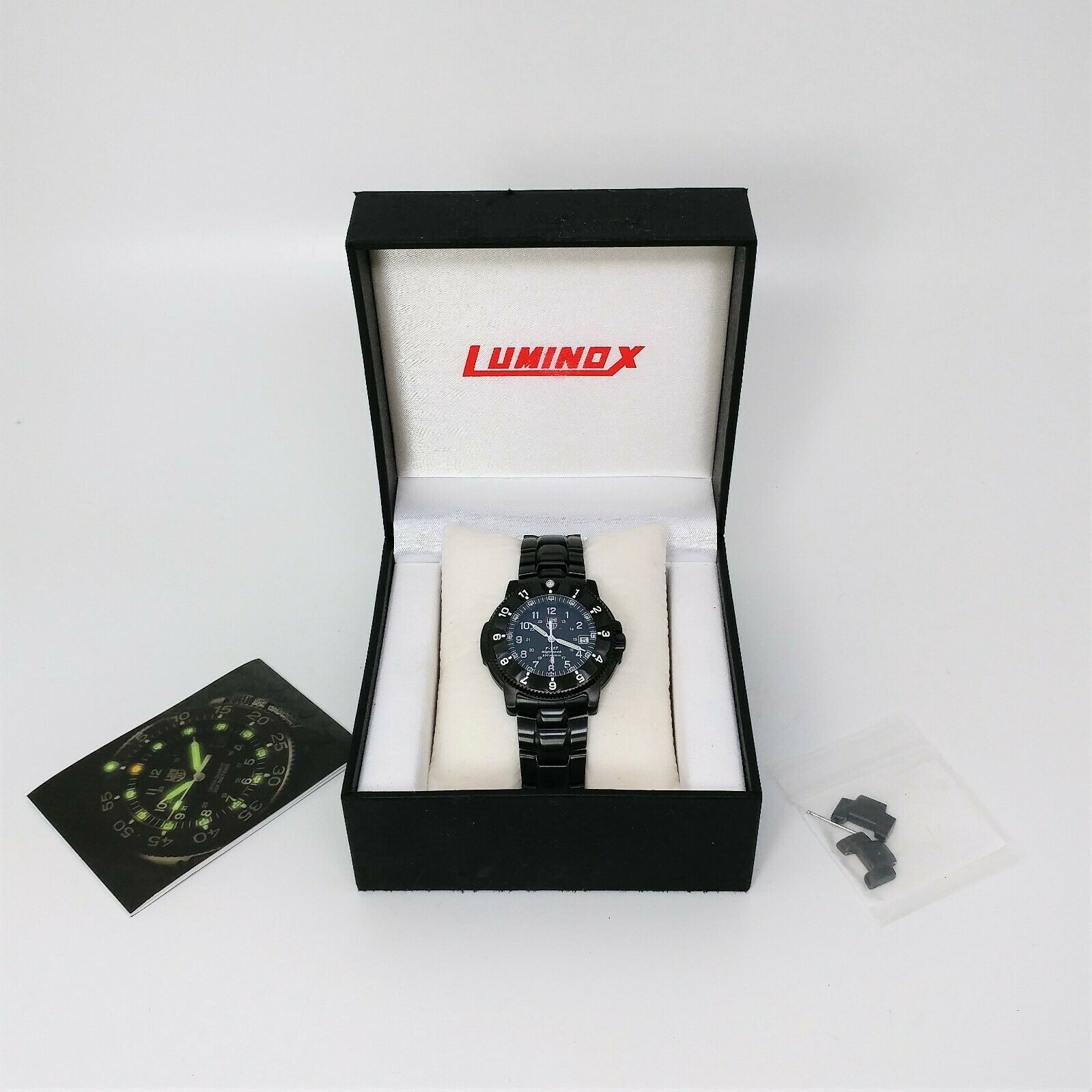 Luminox air store force