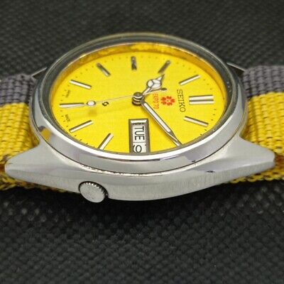 OLD SEIKO EXPO 70 AUTOMATIC 7S26A VINTAGE JAPAN MENS YELLOW WATCH