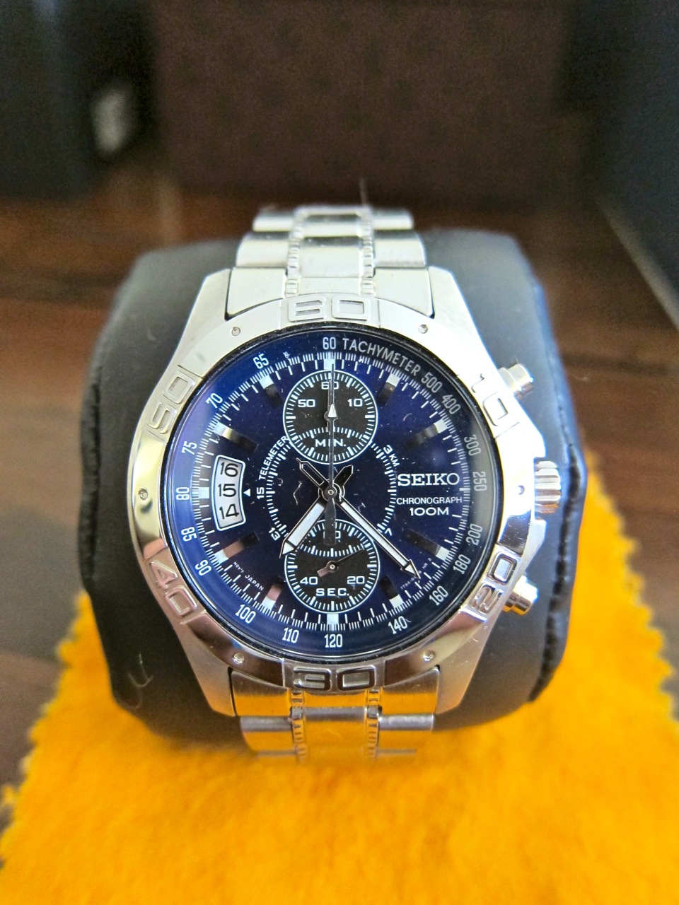 SEIKO SS chrono tachy tele with blue dial model 7T94 0AK0