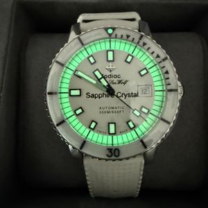 Zodiac Olympus Z02700 SS Chronograph | WatchCharts Marketplace
