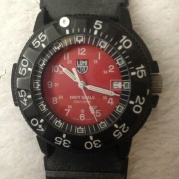 LUMINOX 3-H MBM Navy Seals Men's Dive Watch Red Dial Style 3015