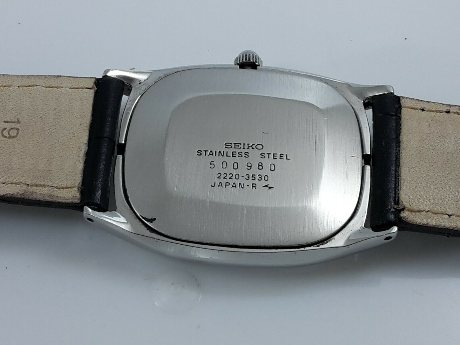 Seiko Hand-winding 2220-3530 Japan Gents. | WatchCharts