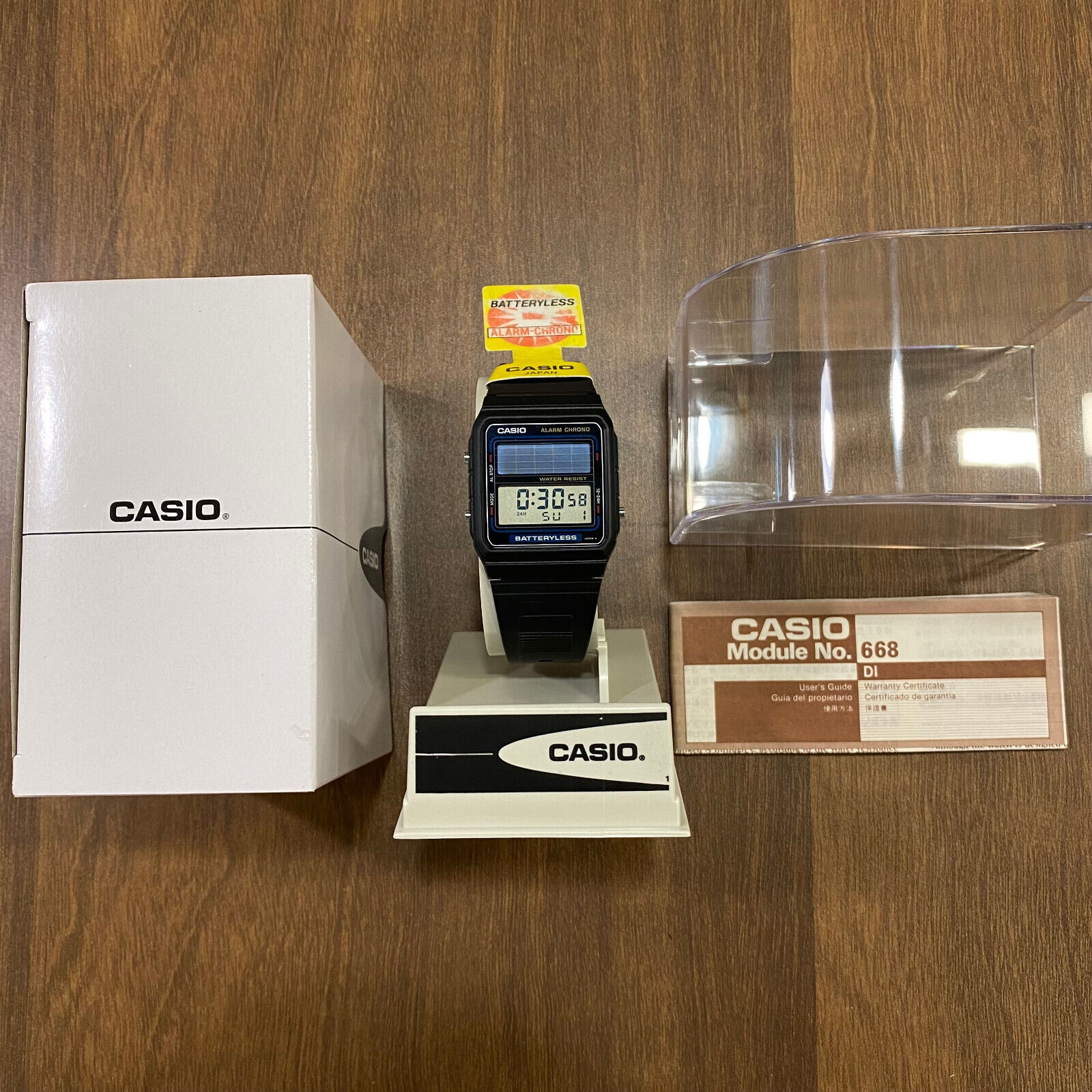 Casio FB-90W-1 Rare Vintage Batteryless Solar Lcd Digital Watch