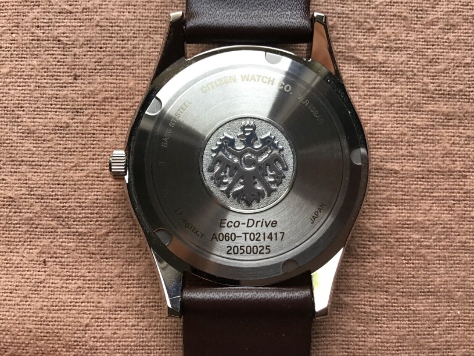 THE CITIZEN AQ4000-51A ECO DRIVE SOLAR POWERED MENS WATCH