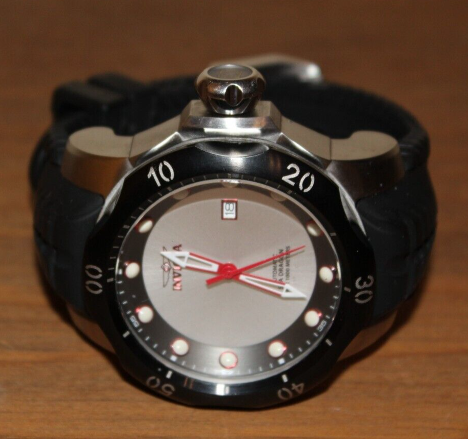 Invicta venom outlet sea dragon