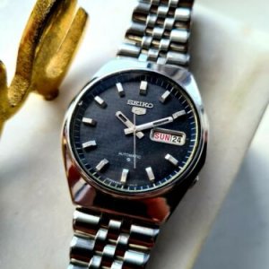 1980 seiko 5 best sale