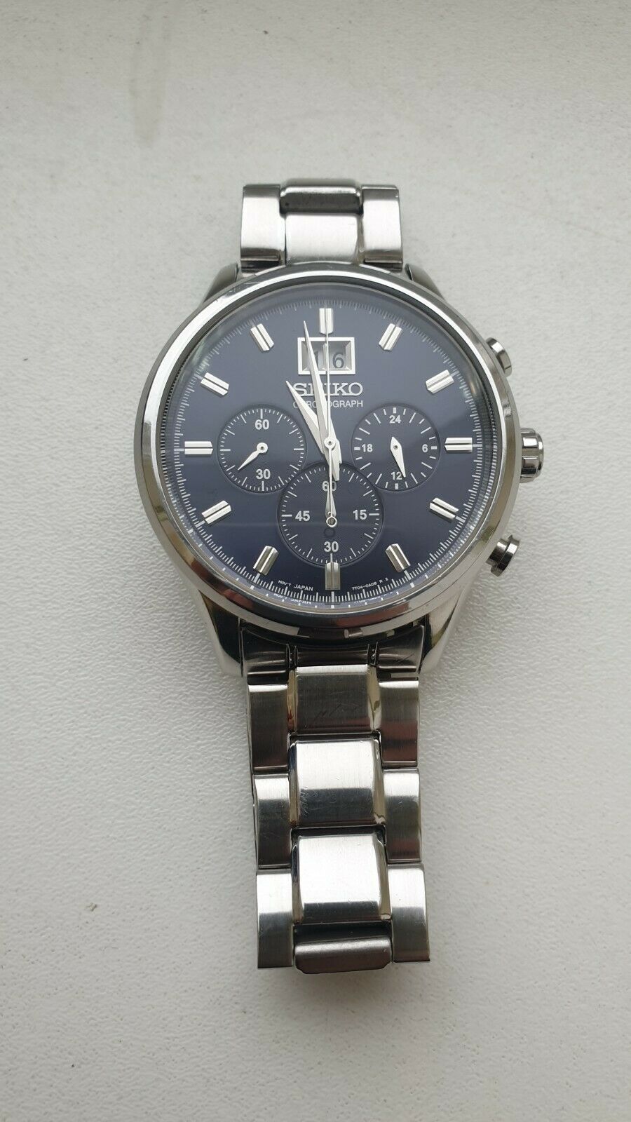 Seiko 7T04-0AE0 Large 42mm Men Stainless Steel Japanese Chronograph Watch