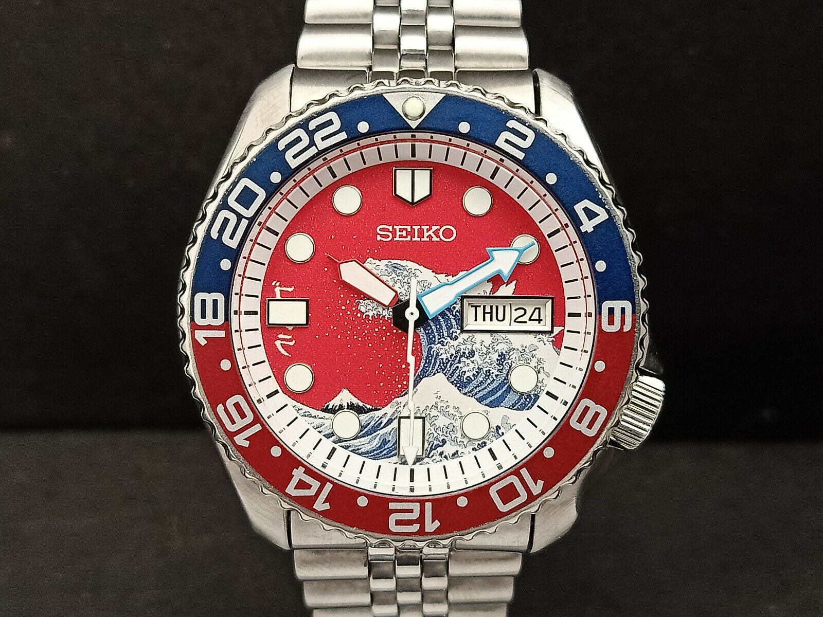 さかな SEIKO DIVER 7S26-0020 SKX007 RED KANAGAWA GODZILLA MOD
