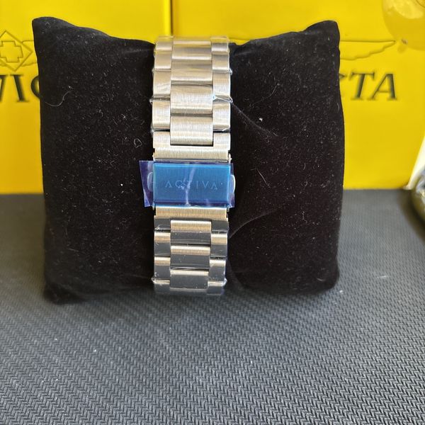 Invicta Activa Dual Time Multifunction SS Watch â DISLOCATED MINUTES ...