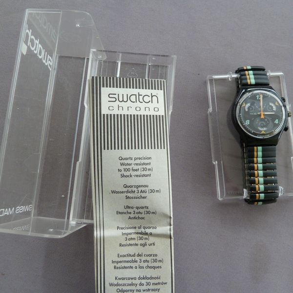Montre HORA Quartz - Classique & Neutre - Boîtier Rouge/Noir, Bracelet Cuir/Tissu - Neuf Stock