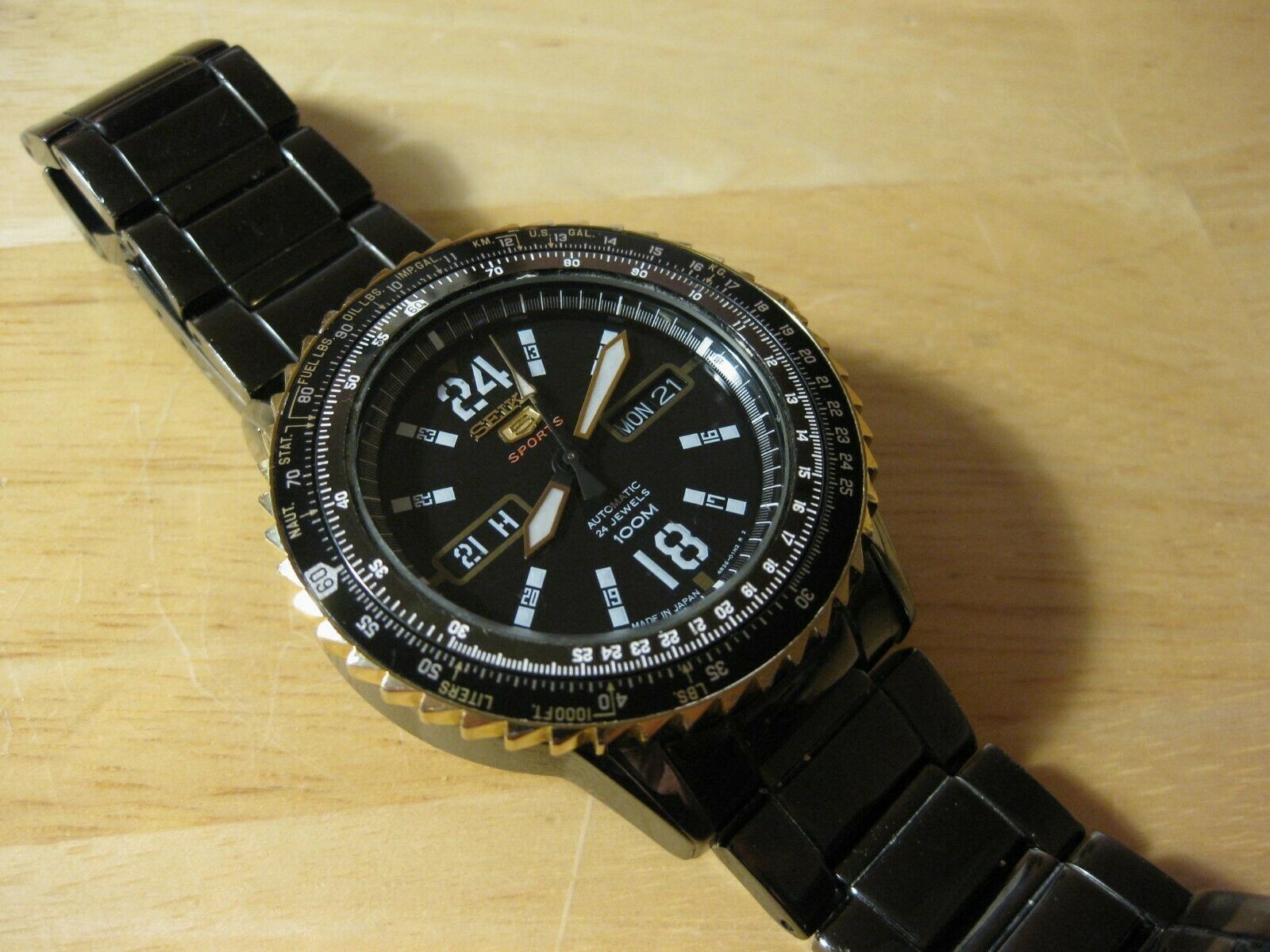 SEIKO5 セイコー5 メカニカル ファイブスポーツ 4R36-01S0 デイデイト