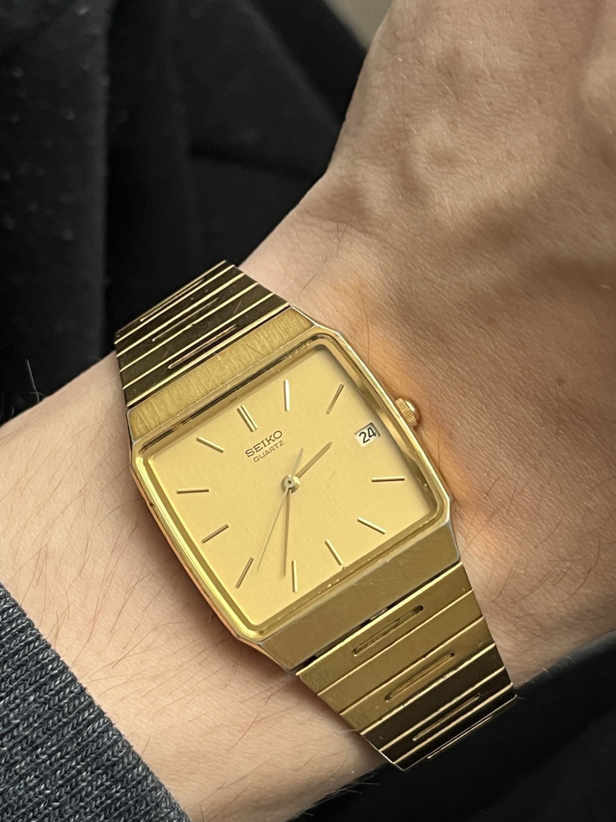 Seiko Tank Mens Vintage Dress Watch Gold Plated 6532-5260 TV Case