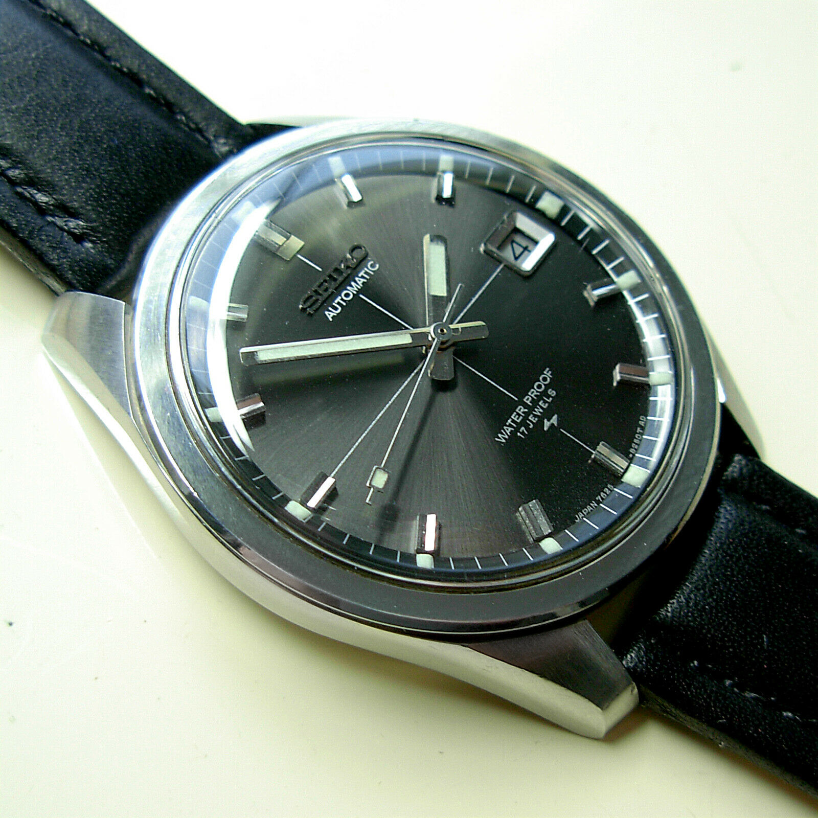 Vintage 1968 Seiko Sportsmatic Men's Automatic Watch - 7625-8233 |  WatchCharts