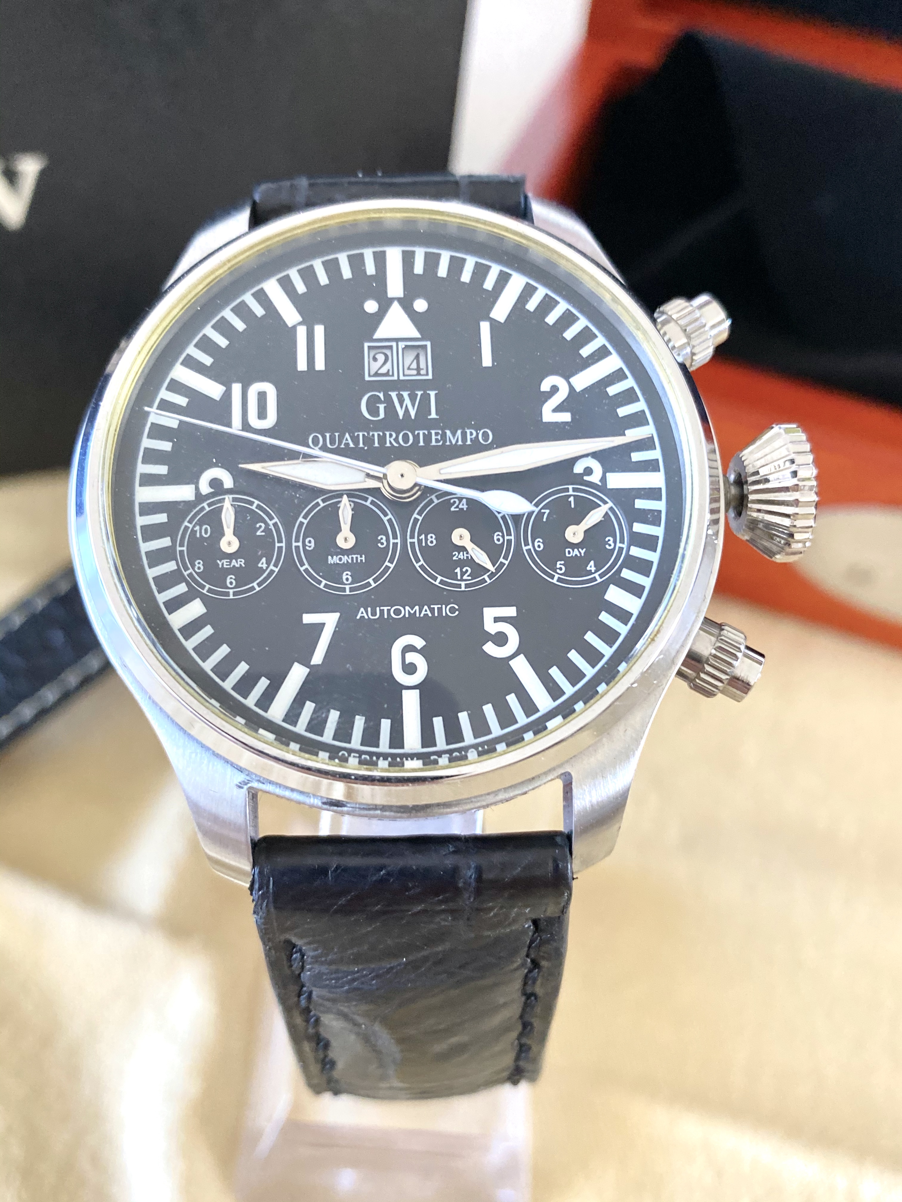 驚きの安さ RXW GWI QUATTROTEMPO パイロット 4サブダイヤル 47mm