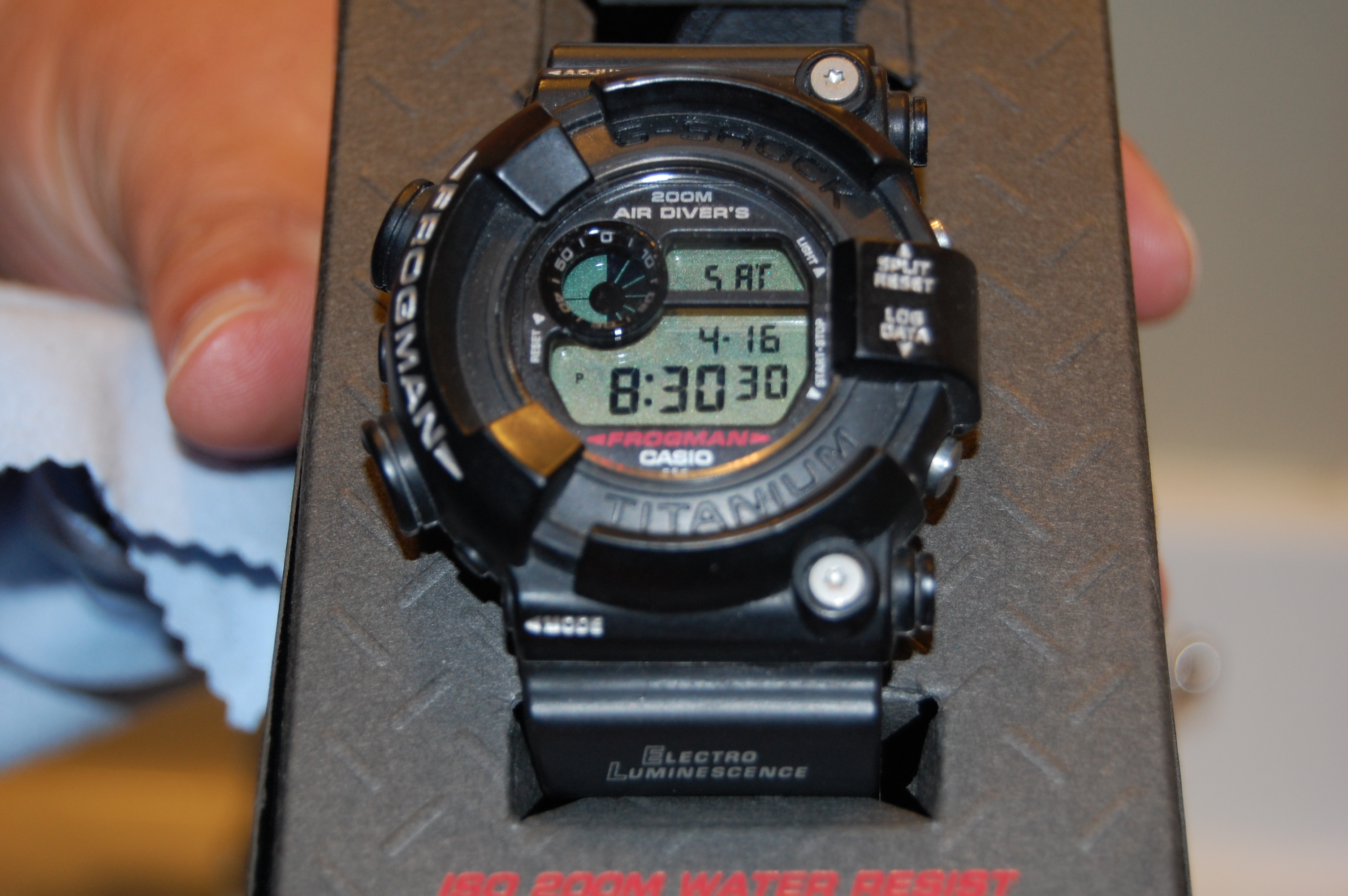 FS: Casio G-shock FROGMAN MIB 1 DW-8200 | WatchCharts