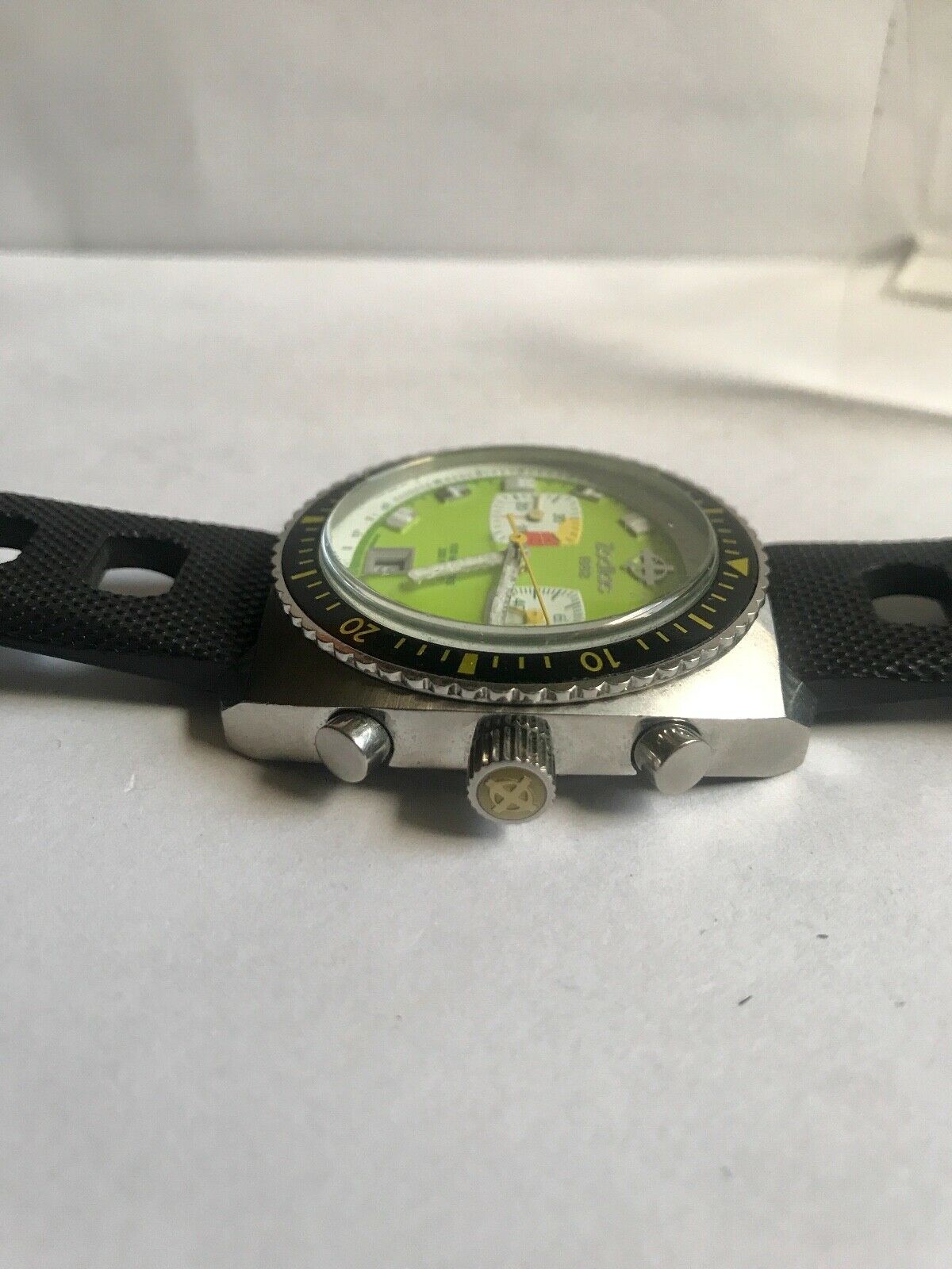 ZODIAC 1882 SEA DRAGON 100m CHRONOGRAPH WATCH.NOT WORKING, AS IS