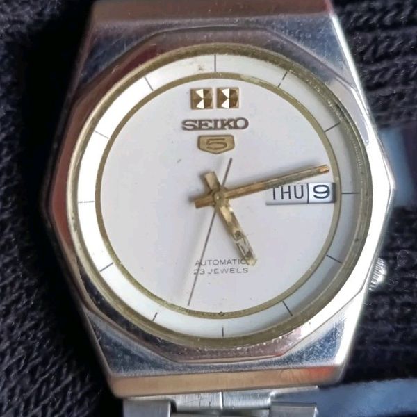Orologi da polso bianchi Seiko in acciaio inossidabile