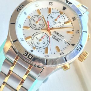 SEIKO 4T57 00A0 Gents Chronograph Watch With Date Function Stainless Steel  Band | WatchCharts
