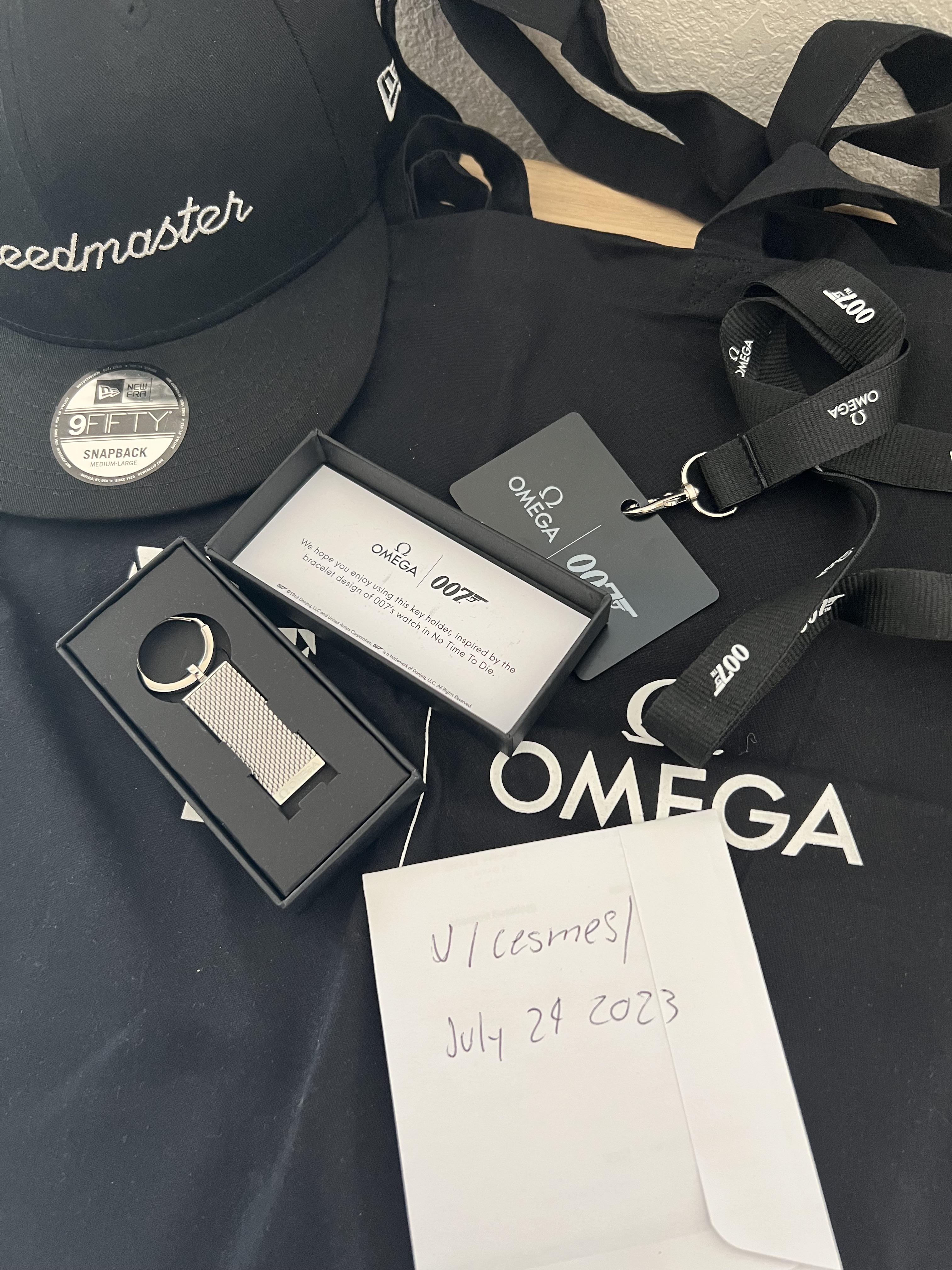 WTS Omega Collector Bundle New Speedmaster Hat NTTD Keychain