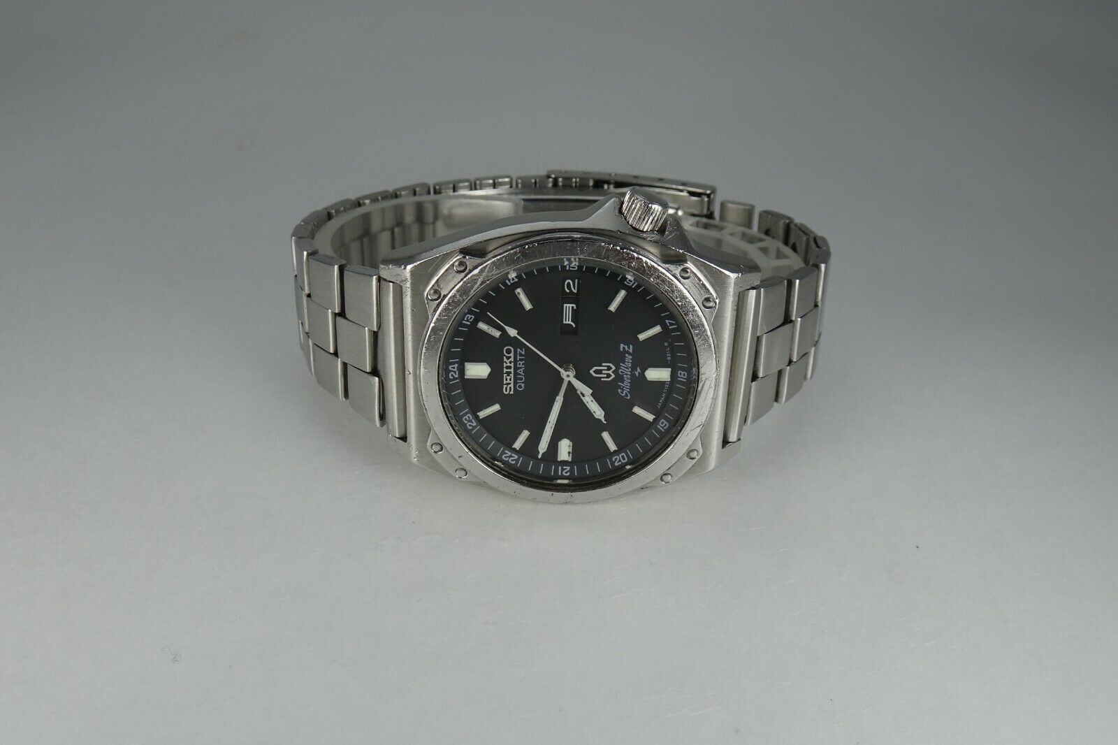 Vintage 1979 JAPAN SEIKO 71 SilverWave Z 7123-8200 2Jewels Quartz. |  WatchCharts Marketplace