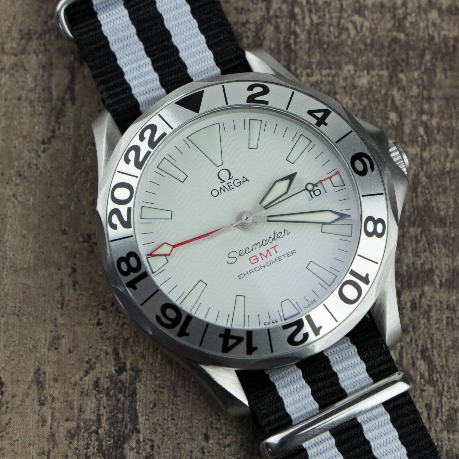 omega seamaster great white gmt