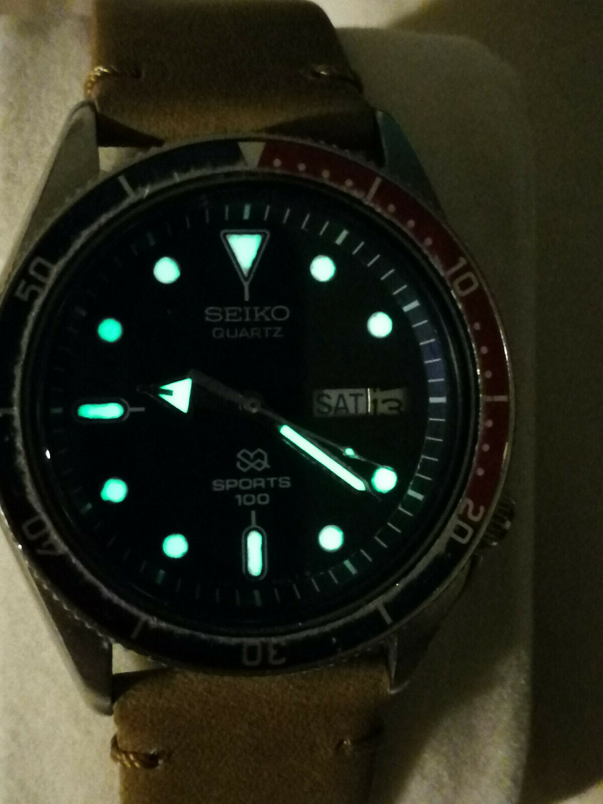 Seiko 8229-602a Vintage Quartz Silverwave Diving Watch